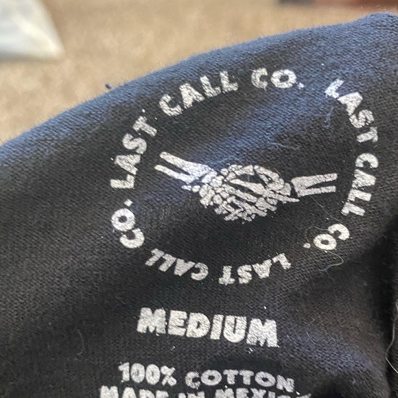 Black Last Call Co. Men's T-shirt size medium. Worn once and in great condition - Picture 3 of 3